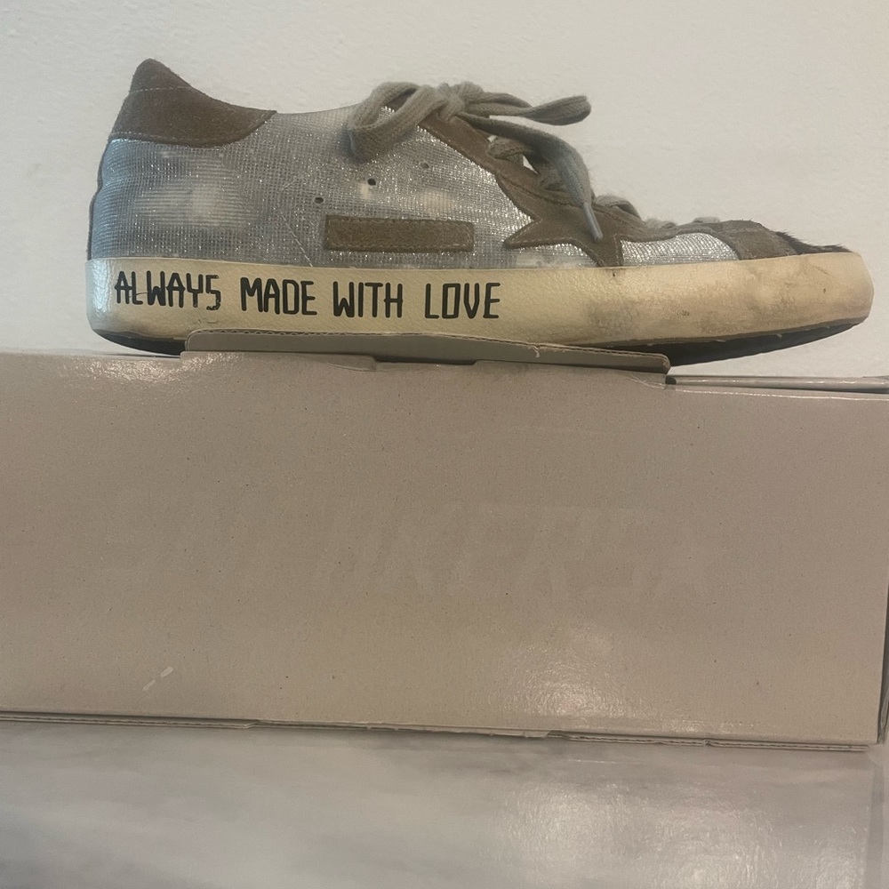Golden goose